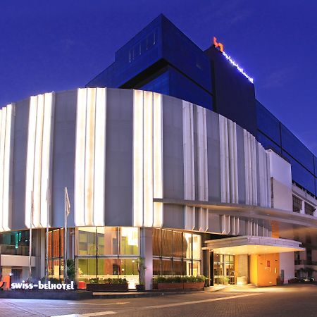 Swiss-Belhotel Чиребон Екстер'єр фото